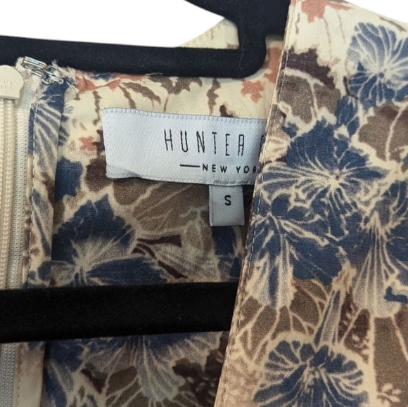 Hunter Bell Palmer Puffed Sleeve Misty Morning Midi Dress Size Small - Picture 6 of 10